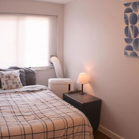 3 Bedroom Southside Pad - Sleeps 8 - Amazing Location พิตต์สเบิร์ก ภายนอก รูปภาพ