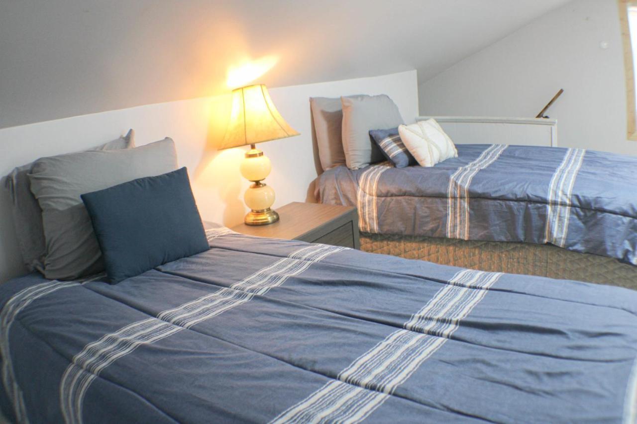 3 Bedroom Southside Pad - Sleeps 8 - Amazing Location พิตต์สเบิร์ก ภายนอก รูปภาพ